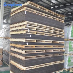 black-acrylic-sheets-pallet-stock